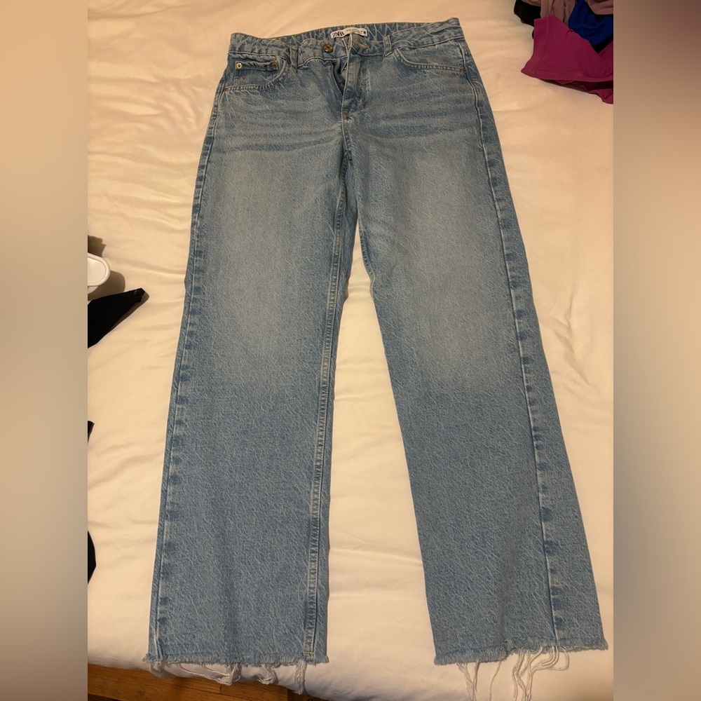 Zara low rise straight light wash jean
